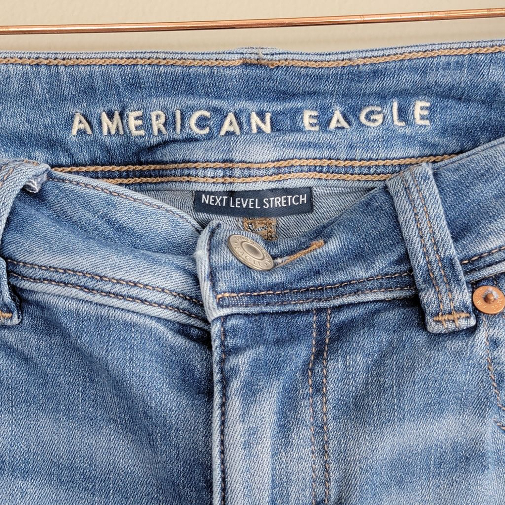 American Eagle Kick Boot Bootcut Jeans Mid Rise Medium Blue Wash Flare AE 4 - Picture 2 of 11